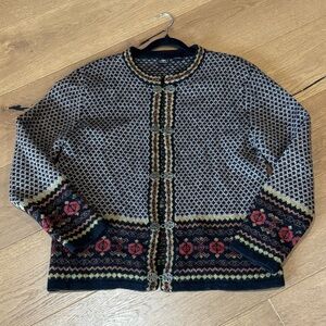 Skyr 100% Wool Knit Fair Isle Cardigan - Ladies Size M - Black & Muti - EUC